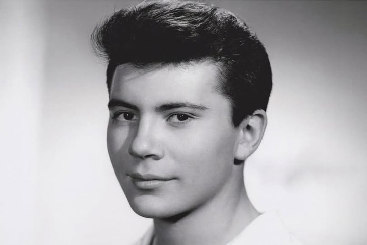 A Beloved Voice Silenced: The Life and Legacy of Lou Christie