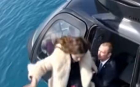 Betrayed in the Sky: How a Billionaire Prepared for the Unthinkable