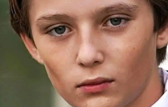 At 18, Barron Trump Steps Into Adulthood — And a Lifetime of Quiet Observation Begins to Make Sense