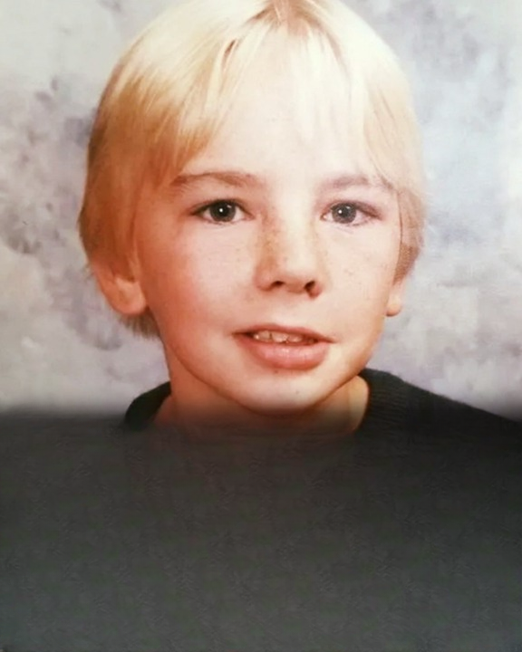 From a Difficult Childhood to Lasting Change: The Journey of Dax Shepard