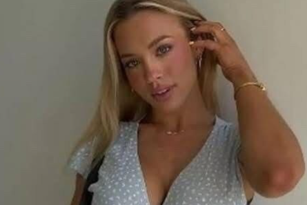 Tammy Hembrow Bikini Photo Sparks Online Debate Over Social Media Fashion Trends