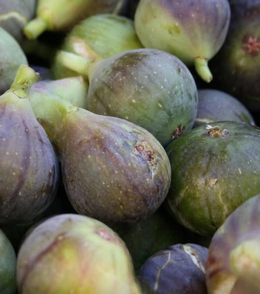 Adding Figs to Your Diet: Can They Support Joint Health and Mobility?