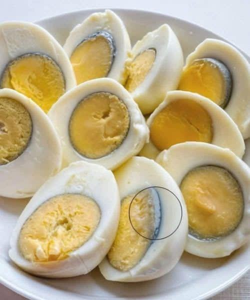 Doctors Reveal What Eating Boiled Eggs in the Morning Can Do for Your Body