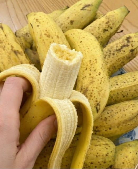 Should You Eat a Banana Every Day After 50? What You Need to Know