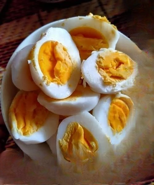 What You Should Know About Eating Eggs Daily: A Complete and Balanced Nutrition Guide