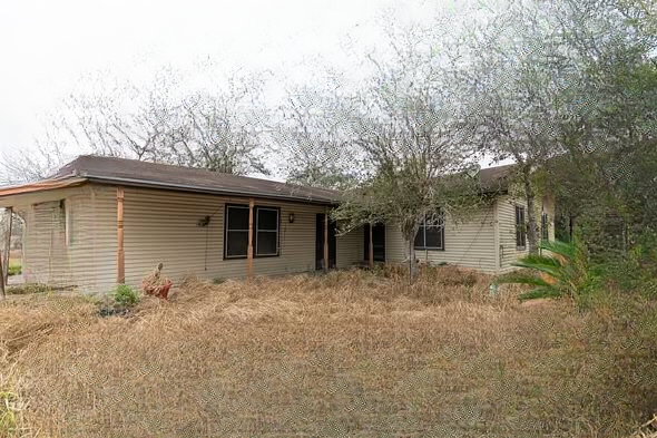 Spacious Kingsville Property with Country Charm, Privacy, and Endless Potential