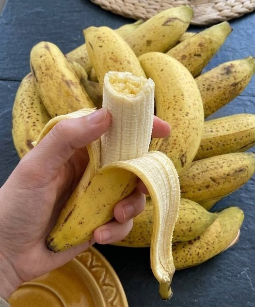 Bananas and Blood Pressure: Why This Simple Fruit Is Often Recommended for Heart Health