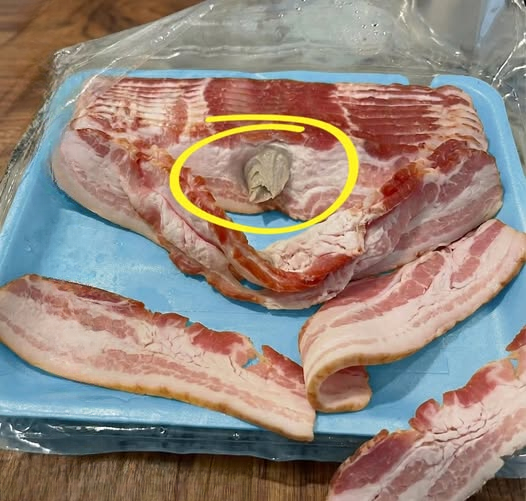 A Strange Piece in His Bacon Sparked Fear — Until He Discovered the Truth Behind It