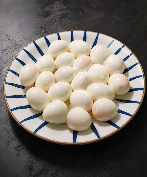 Health Benefits of Eggs Explained by Nutrition Experts