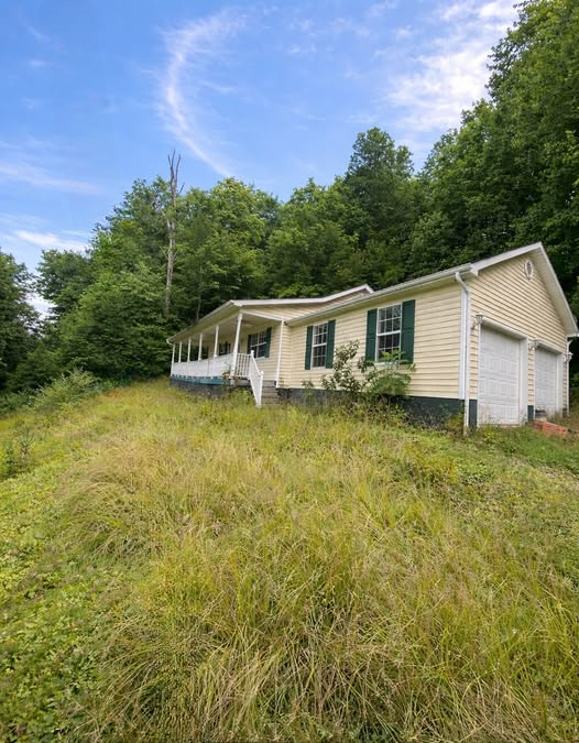 Enjoy Relaxed Single-Level Living With Stunning West Virginia Surroundings